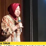 Tri Rismaharini-1727333053