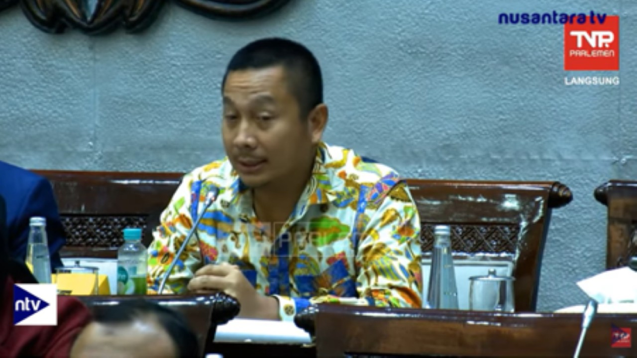 Anggota Komisi XI DPR dari Fraksi Golkar Galih Kartasasmita saat rapat kerja dengan Direktorat Jenderal Anggaran Kementerian Keuangan di Komisi XI DPR pada Kamis (8/5/2025) lalu.