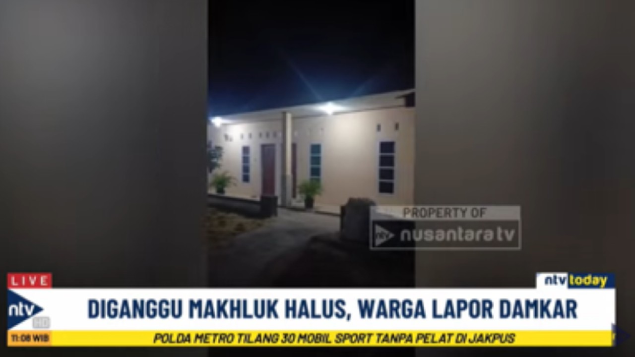 Seorang warga di Lampung Selatan melapor ke Damkar karena telah diganggu mahluk halus di rumah kontrakannya