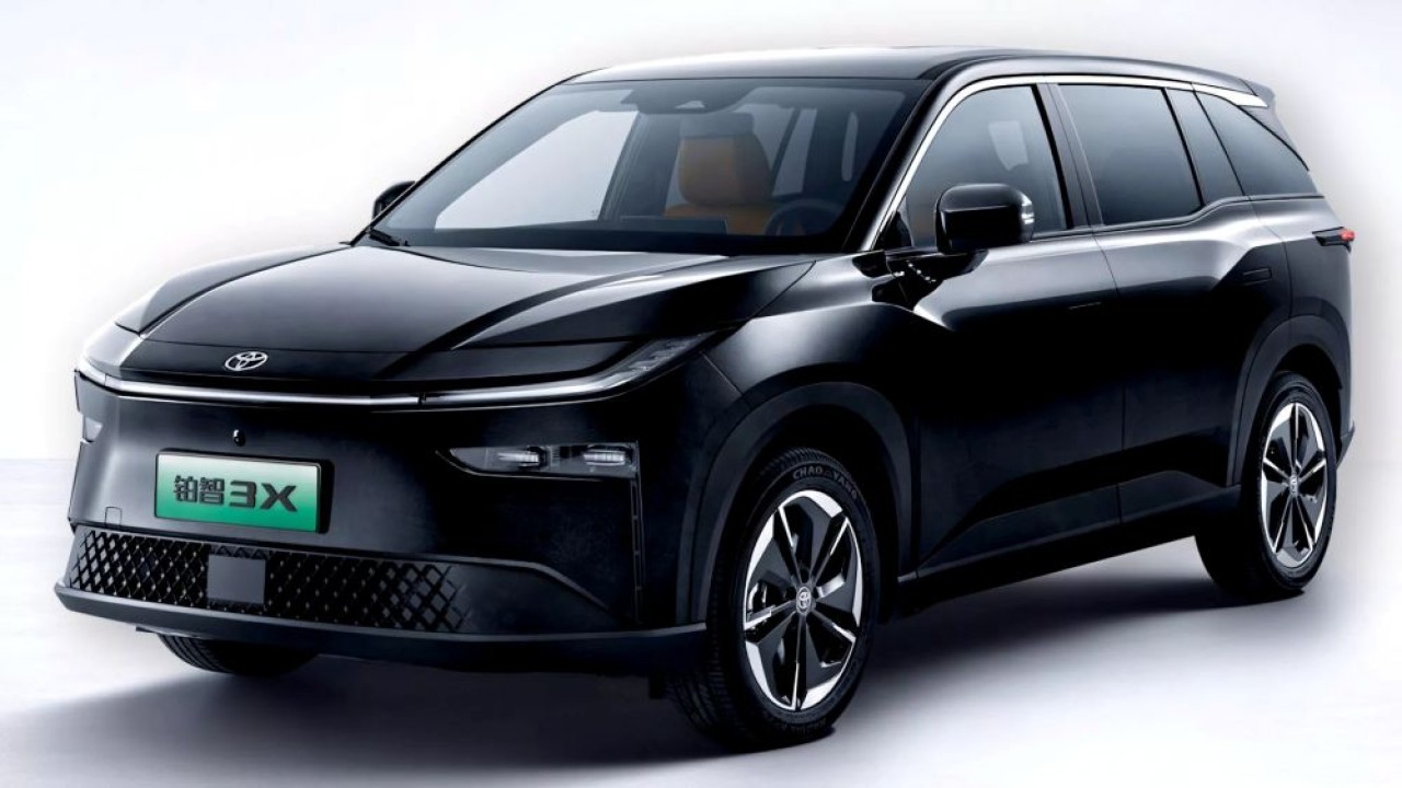 SUV Listrik Toyota bZ3X. (Foto: Istimewa via Carscoops)