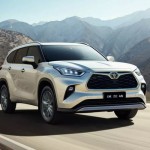 Toyota Highlander-1758855388