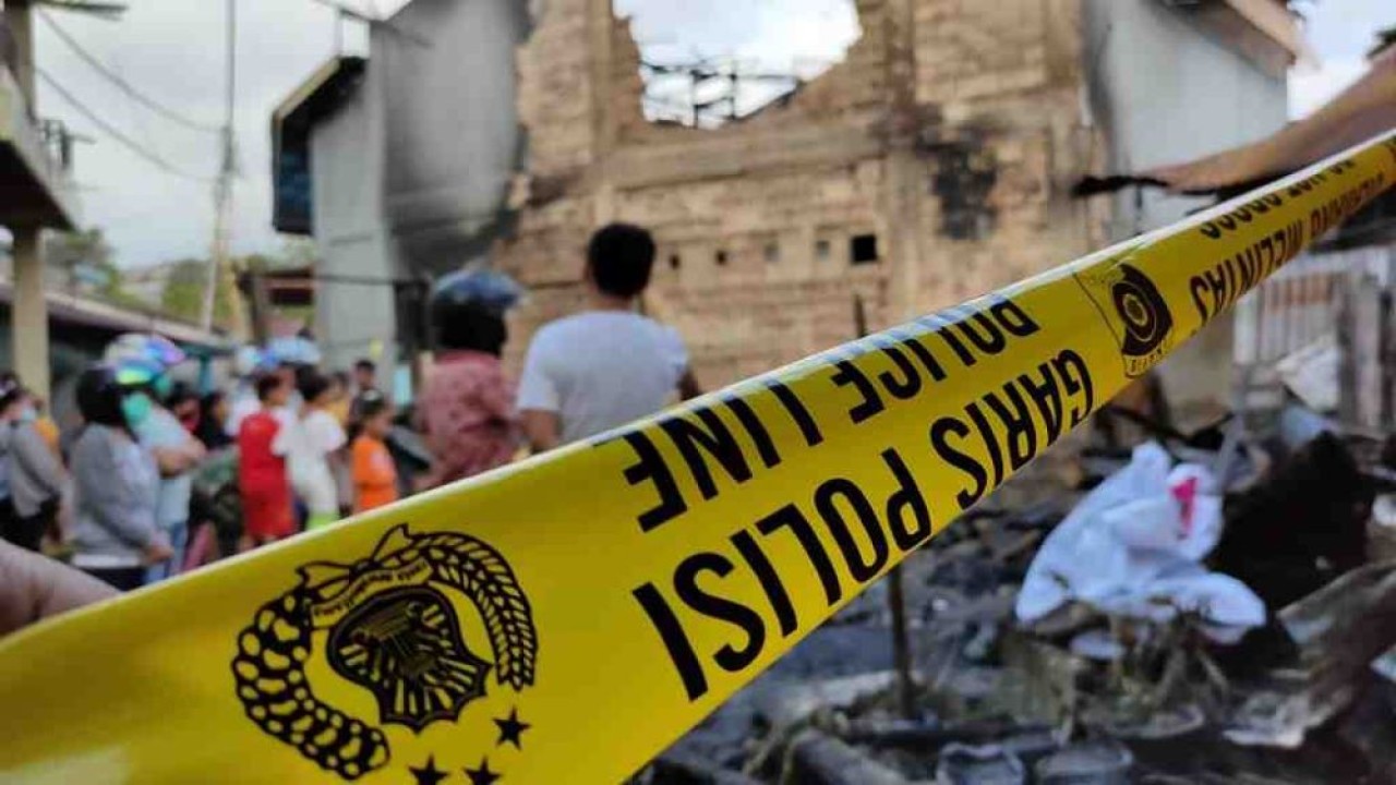 Ilustrasi garis polisi di tempat kejadian perkara/ist