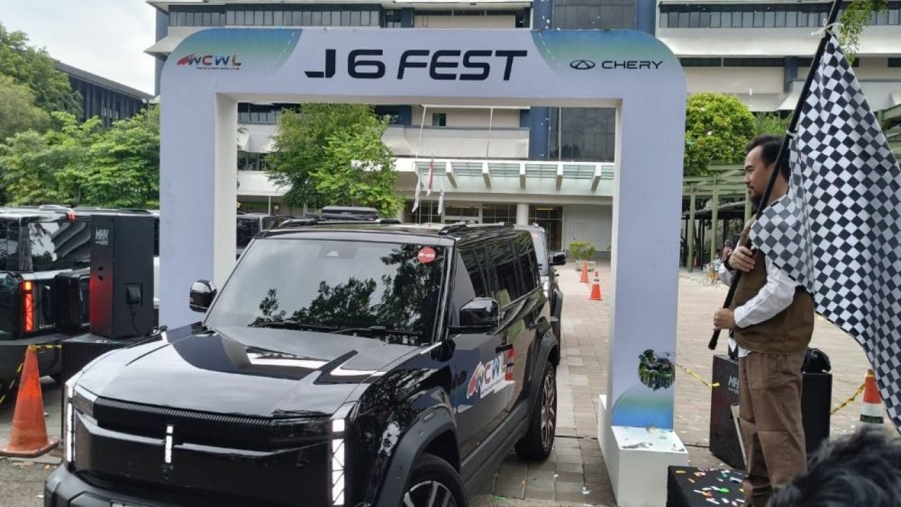 PT Chery Sales Indonesia (CSI) menggelar acara bertajuk "Chery J6 Fest" di JSI Resort Megamendung, Bogor, Jawa Barat, pada Sabtu-Minggu (8-9 November 2025). (Foto: Adiantoro/NTV)