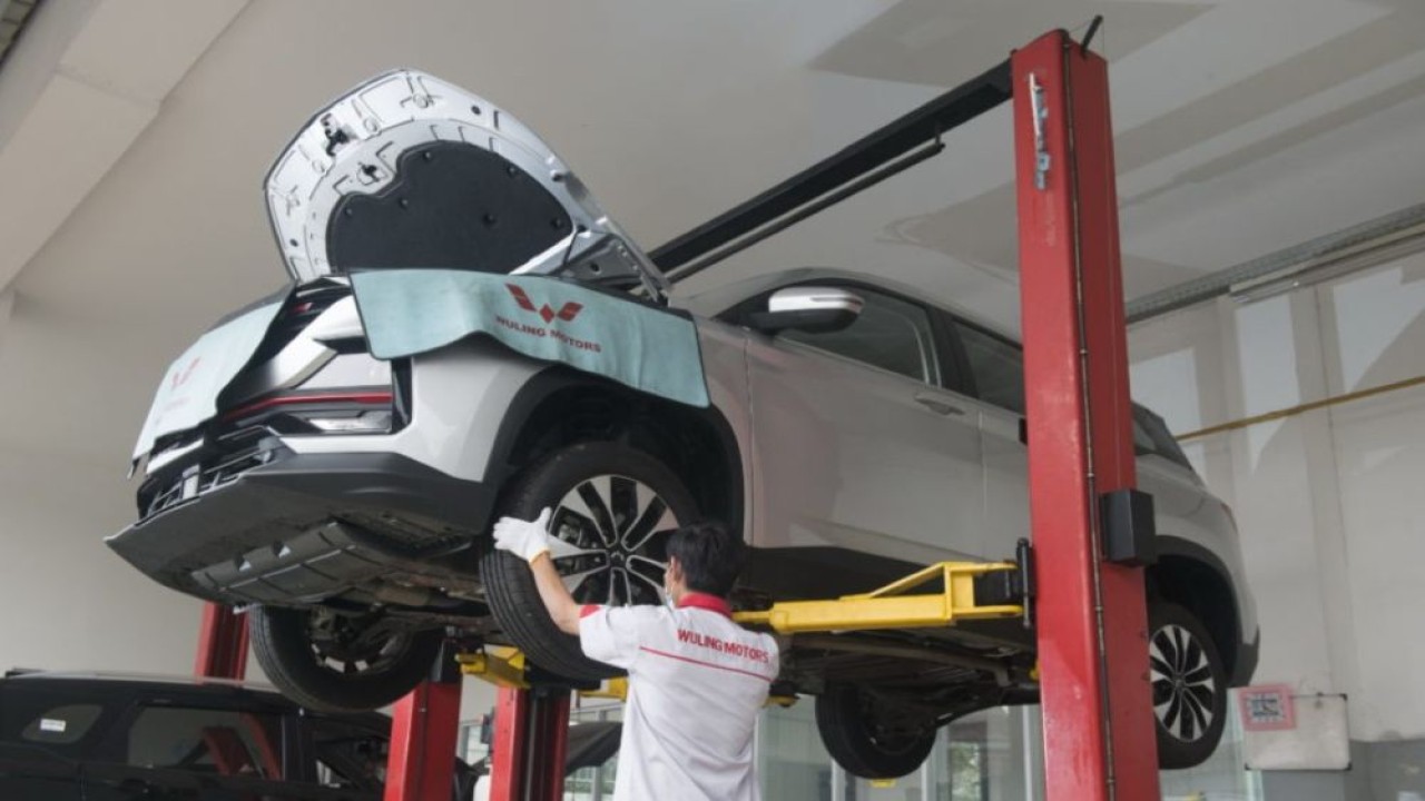 Wuling Motors (Wuling) meluncurkan program layanan purna jual Wuling Siaga Banjir Sumatra. (Foto: Istimewa)