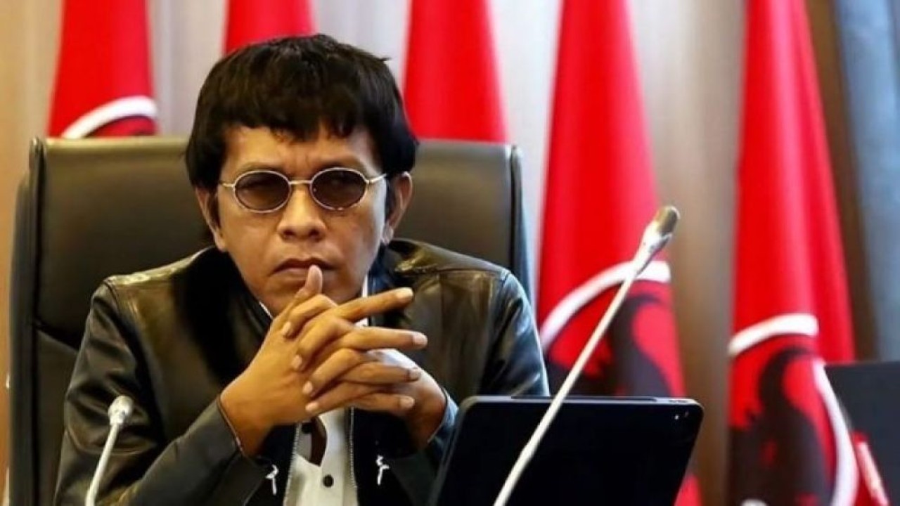 Anggota Komisi V DPR RI Adian Napitupulu. ANTARA/HO-DPR RI/am. (Antara)