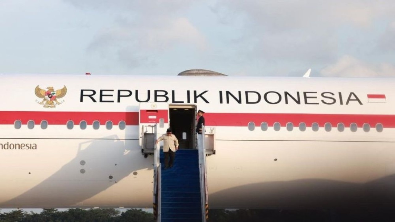 Presiden Prabowo Subianto tiba kembali di Tanah Air usai menjalani rangkaian kunjungan kerja ke luar negeri. (Foto: Dok/Istimewa)