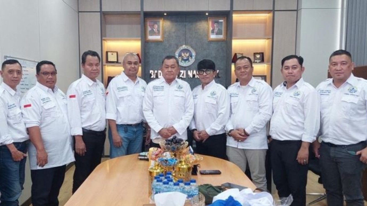 Wakil Kepala Badan Gizi Nasional, Letjen TNI (HOR) Lodewyk Pusung mendukung pembangunan jaringan televisi edukatif nasional bertajuk MBG TV (Dokumentasi)