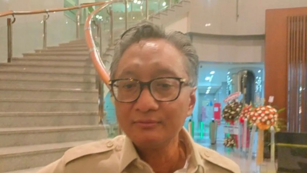 Arsip foto - Menteri Pekerjaan Umum (PU) Dody Hanggodo menyampaikan keterangan kepada awak media di Jakarta, Jumat (6/12/2024). (Antara)