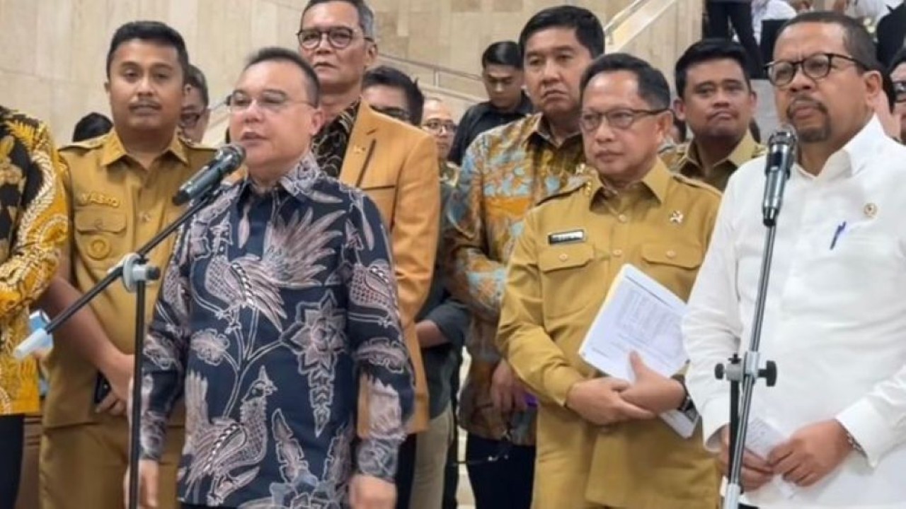 Wakil DPR RI Sufmi Dasco Ahmad (paling kiri depan). (Foto: Instagram)